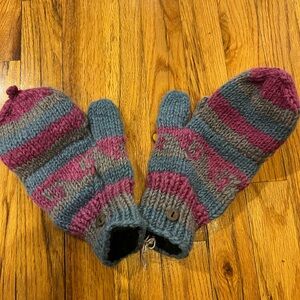 Fingerless mittens